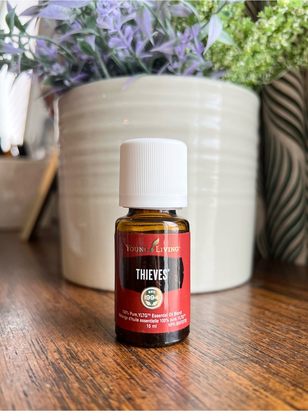 Young Living Thieves Essential Oil - Red and White